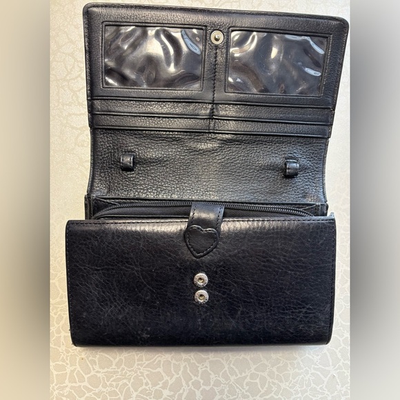 Brighton | ladies clutch wallet. - Picture 16 of 16